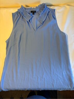 Talbots Light Blue Sleeveless V-Neck Top with Ruffle Collar size M